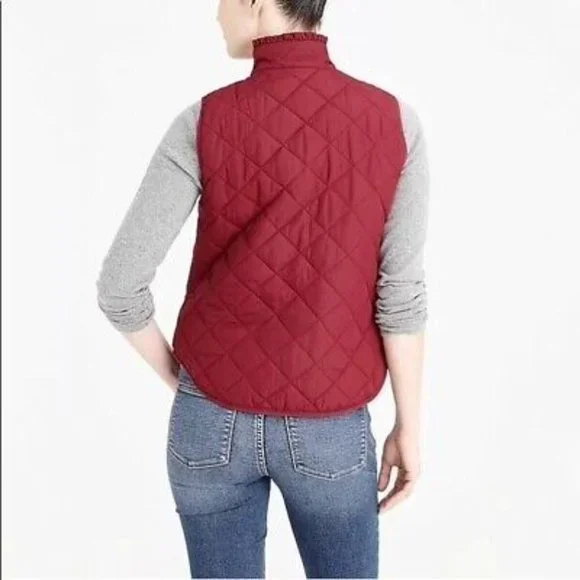 J Crew Ruffle Dark Red Wine Bergundy Quilted Puffer Vest Jacket Medium NEW - Picture 3 of 11